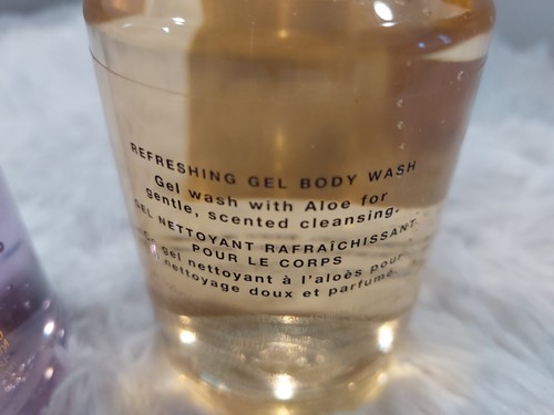 NUEVO EN CAJA Victoria's Secret GEL REFRESCANTE JABÓN DE DUCHA LAVADO CORPORAL Tú eliges 10 oz. - Imagen 4 de 5