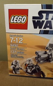 Lego Star Wars 9490 Droid Escape NEW Sealed C-3PO, R2D2, 2 Sandtroopers figures!