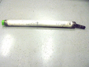 DYNOTECH DRIVESHAFT 48 " BILLET YOKE-NASCAR-RACING-RAT ROD-MUD-TRUCKS-DIRT