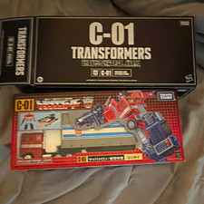 TOMY C-01 Transformers Convoy Optimus Prime Boxed Figure 1984 Missing link