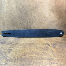 Poulan Unbranded 18" Chain Guide Bar .325" .050" K041 Mount - NOS - 530 044338