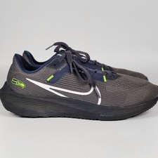 Nike Air Zoom Pegasus 40 Seattle Seahawks Running Men's 11.5 US DZ6007-001 NFL