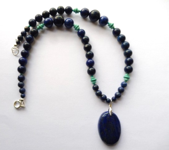 Collier en Lapis Lazuli véritable et argent massif 925
