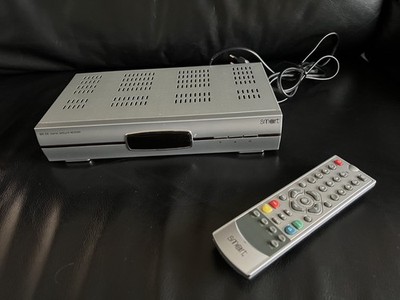 Smart MX 04 Digital SATelliten Receiver silberfarben und/mit Fernbedienung...