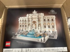 LEGO 21062 Architecture Trevi Fountain 1880 p...