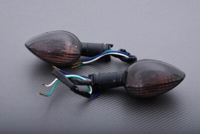 Paire de Clignotants Clignots Avant Fumés noir Pour YAMAHA MT09 MT-09 2013-16 - Photo 1/4