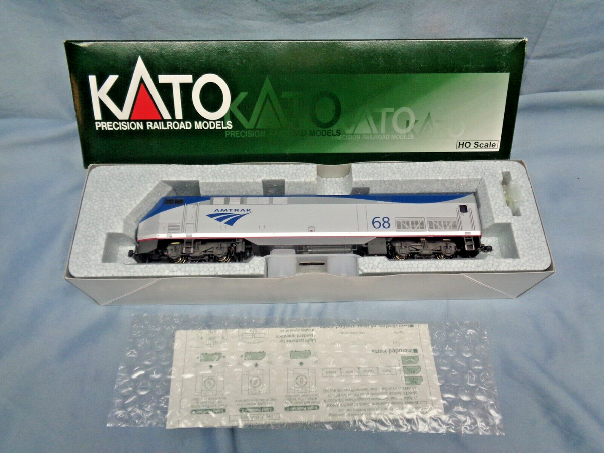KATO GE P42 Genesis Amtrak Phase #68 P42 【公式通販】
