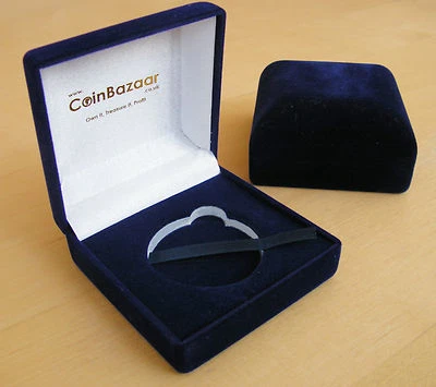 Coin Display Case - Deluxe Velvet Presentation Box - Navy Blue 75x75x40mm