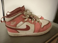 Size 1.5Y GS - Jordan 1 Mid Pink Girls Youth