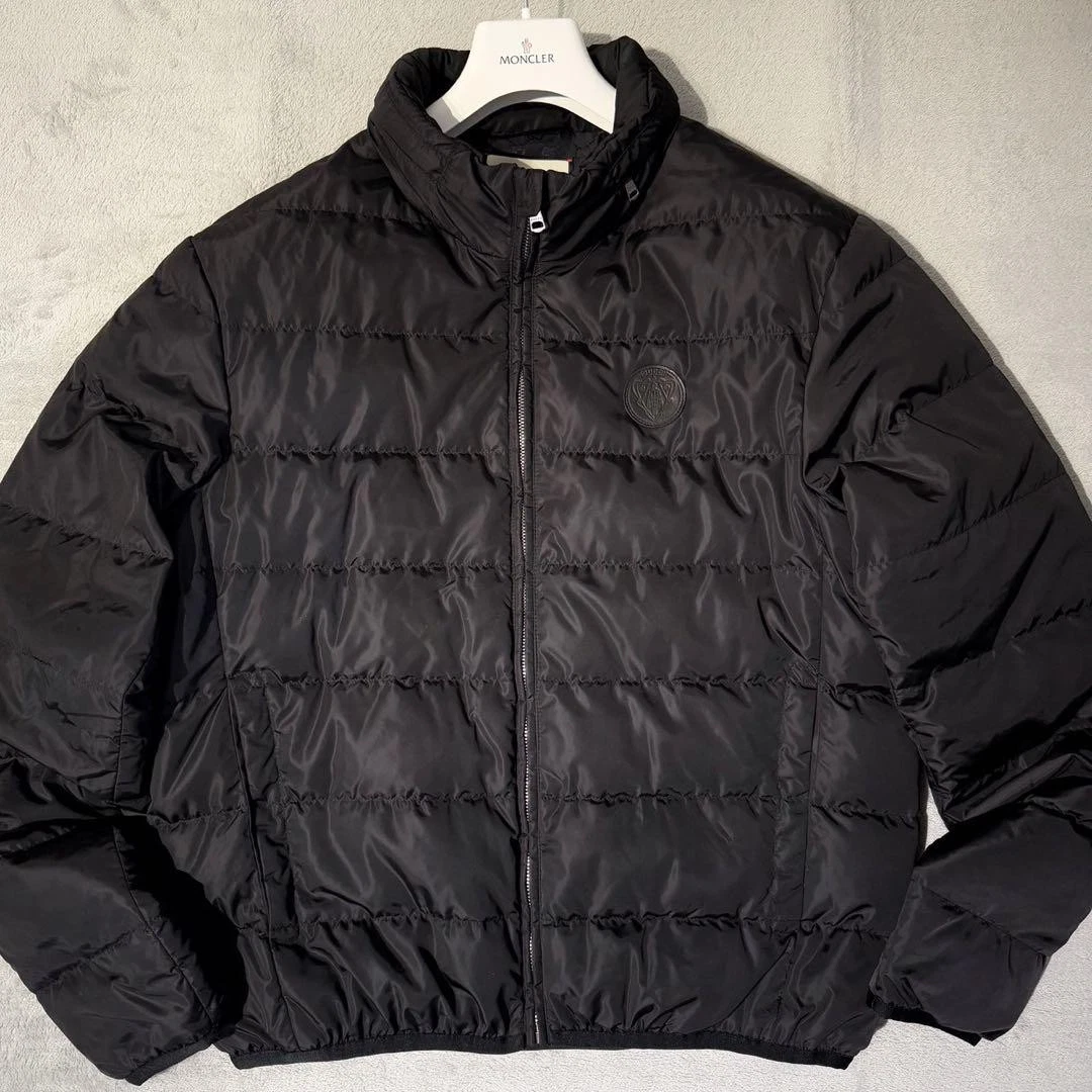 Piumino Gucci XL modello GG pelle logo nero uomo ottimo