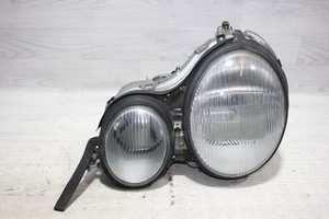 Hauptscheinwerfer Scheinwerfer links 14434500 Mercedes Benz W210 E320 Bj,98