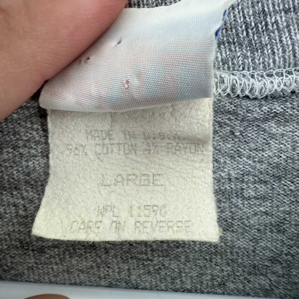 Vintage Georgetown T Shirt Mens L Gray Rayon Blend University Single Stitch 90s - Image 4 of 4