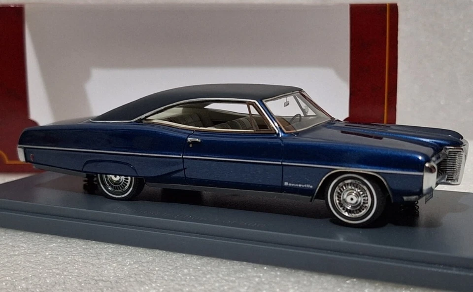 Pontiac Bonneville HT Hard Top Coupe 1968 Blue 1:43 Neo  44113 1 of 500 PCS - Image 4 of 4