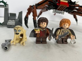 LEGO 9470 The Lord of the Rings: Shelob Attacks With Manual