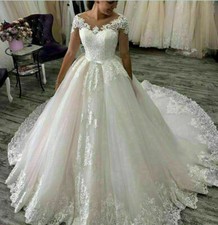 Elegant Ball Wedding Dresses Applique Lace O-Neck A-line Ball Bridal Gowns Train