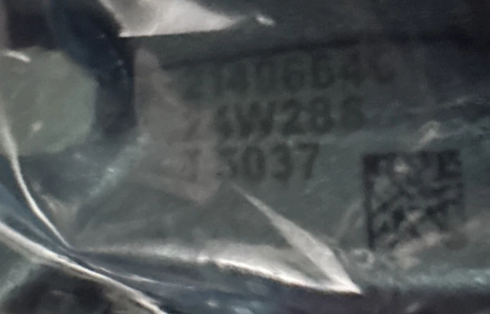 21406640 Rocker Arm Fits Select Volvo D13 Engines - Image 3 of 3