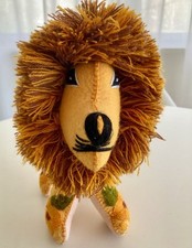 Handmade Folk Art Stuffed Lion Plush Yarn Mane Approx 8  Long Preowned Decor