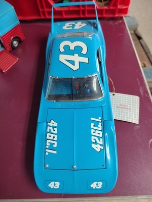 Richard Petty Diecast Franklin MINT 1 24 Scale Superbird for sale
