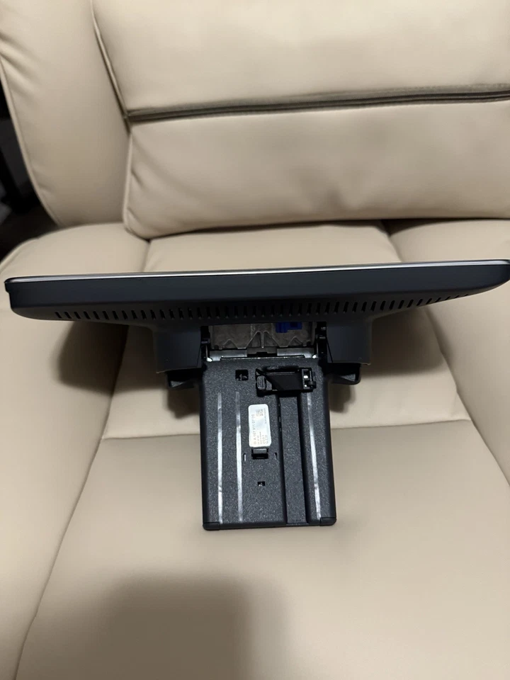 Entretenimiento de asiento trasero para monitor reposacabezas Android Maybach GLS 600 4MATIC 2023 Foto 3 de 4