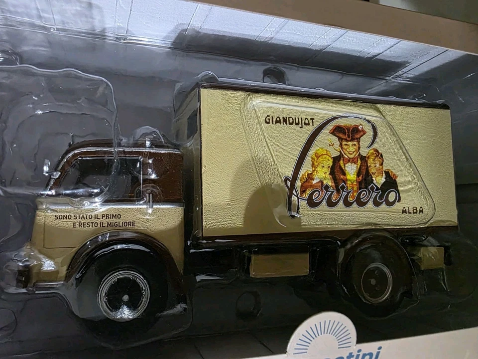 Camion D’epoca De Agostini - Fiat 680 N Ferrero  - Immagine 3 di 4