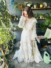 VTG 70s Bohemian Whimsical Prairie Lace Ivory Wedding Dress 2