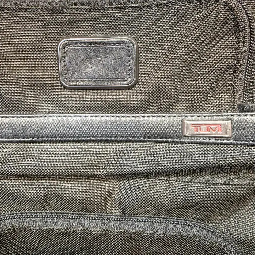 TUMI Alpha Backpack Briefcase - Excellent Conditi… - image 8