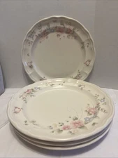 Set of 4 Pfaltzgraff TEA ROSE Dinner Plates 10 1/4 Flowers USA