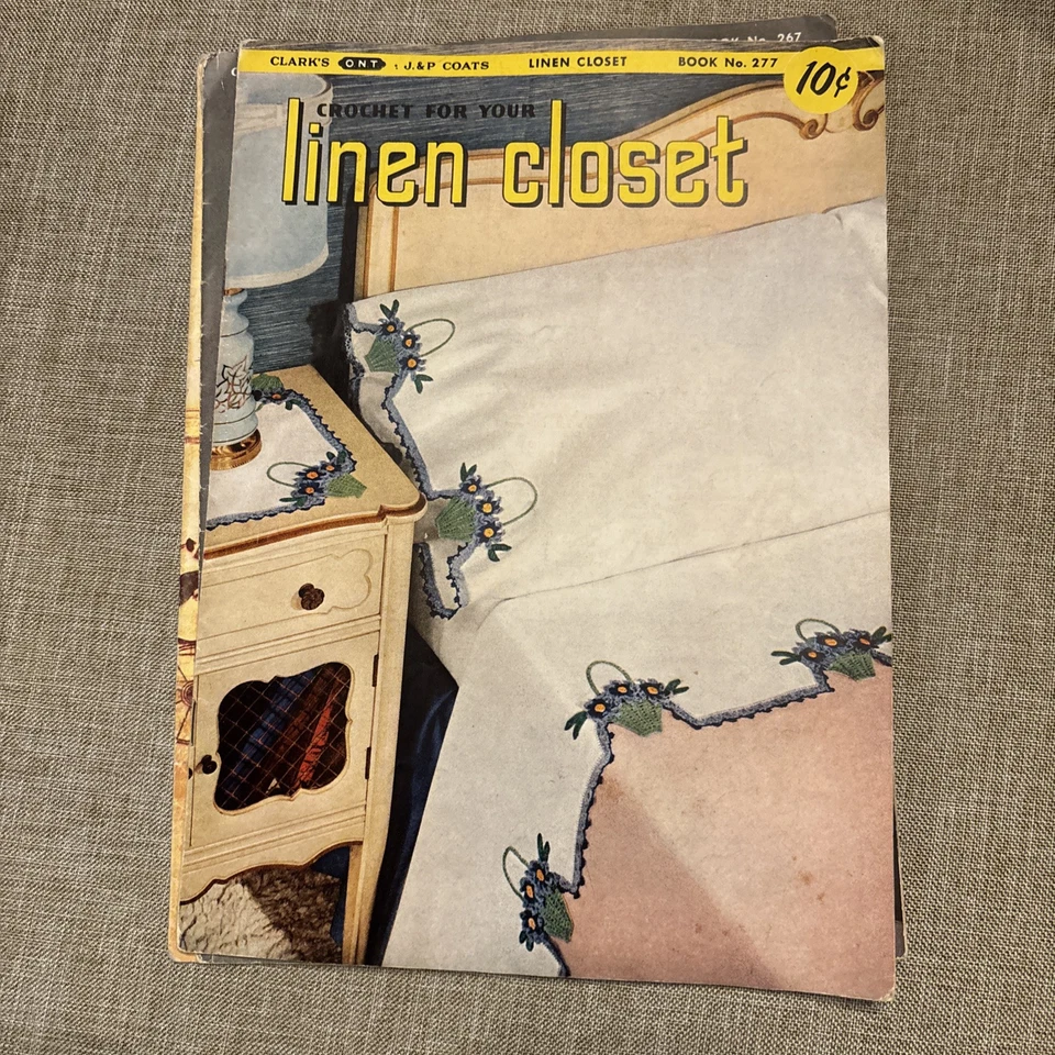 11 VTG Coats & Clark Pattern Books Edgings Fine Crochet Tatting Doilies 1940's - Image 4 of 4