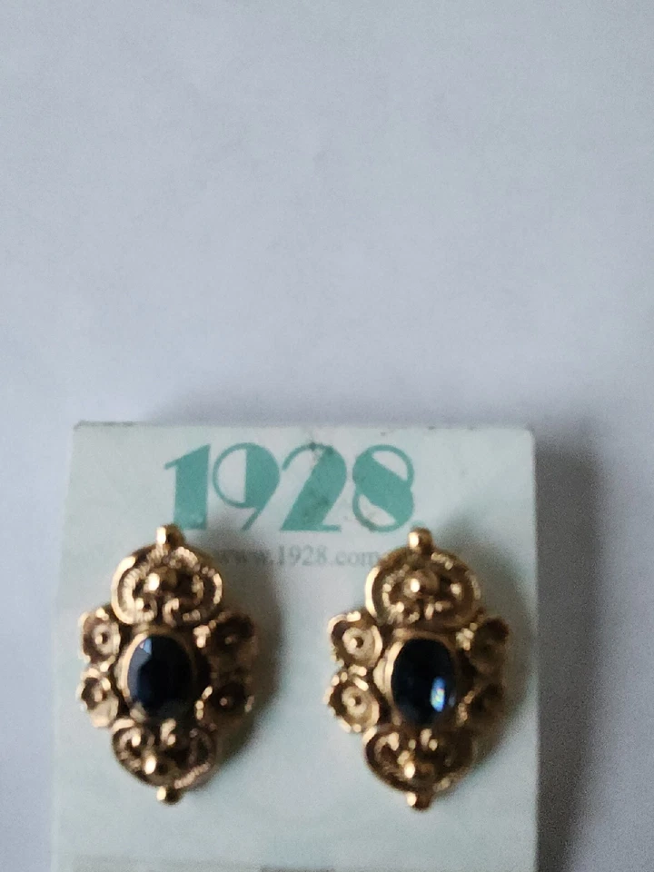 Pendientes de joyería 1928--Hermosos pendientes barrocos GT con piedra central azul Foto 2 de 3