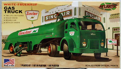 Gas Truck White Tractor w. Fruehauf Tanker Trailer 1:48 Atlantis 1402