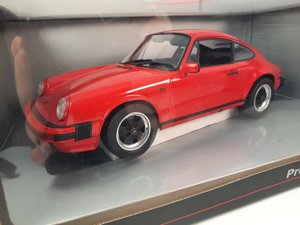 Premium Classixxs Porsche 911 Carrera 3.2 Coupe red 1984 1/12 5303 - Immagine 3 di 4