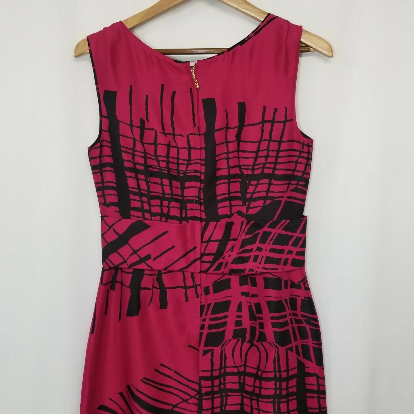 Abito a tubino senza maniche in seta stampa astratta rosa e nero Kate Spade New York taglia 4