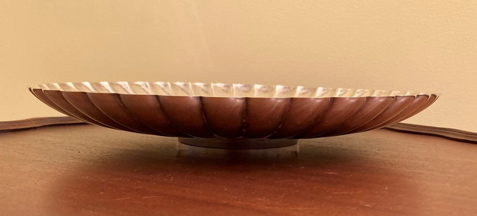 Silver Serving Tray, Reed & Barton, Scalloped design - Image 2 of 3