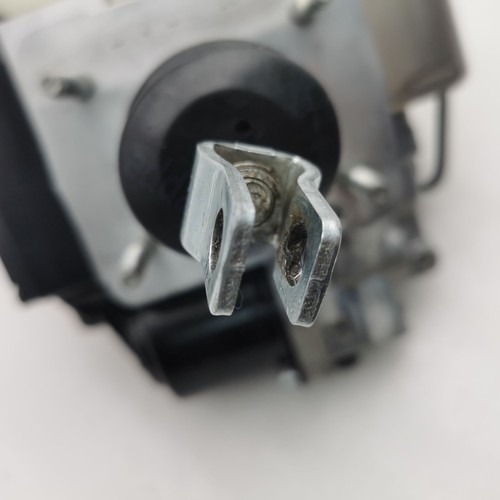 ABS Pump Master Cylinder Booster Assembly MN116391 For Mitsubishi Pajero 3.2 - Foto 15 di 22