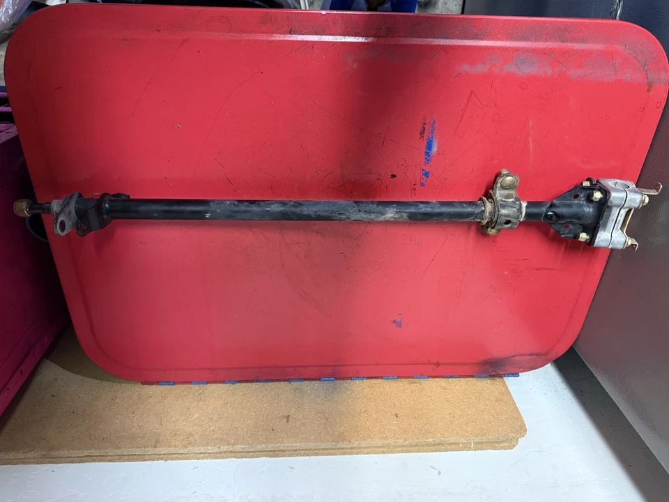 Polaris Outlaw 500 2006 vástago de dirección y barras de amarre Foto 3 de 3