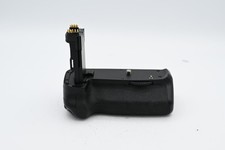 Vivitar VIV-PG-80D Battery Grip for Canon EOS 80D Camera W/ LP-E6 Battery Holder