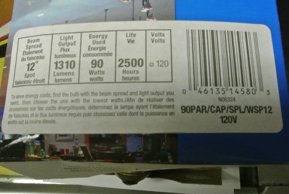 SYLVANIA 90PAR38/HAL/FL130 90W PAR38 CAPSYLITE HAL FLOOD LIGHT BULB - Image 3 of 3