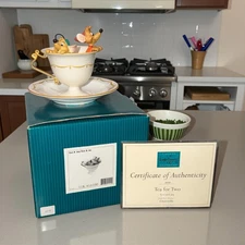 1999 WDCC Cinderella GUS & JAQ “Tea for Two” & Royal Doulton SAUCER - BOX & COA