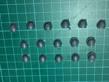 16 Emperor's Children Tormentors Shoulder Pads (bits)