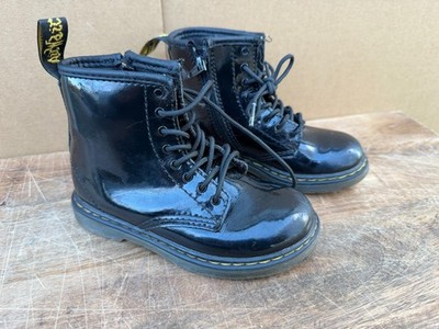 DR MARTENS, AIRWAVE, GROSSE 27, KINDER DR MARTENS