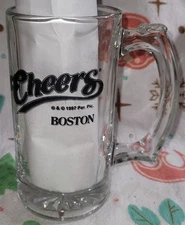 1997 Paramount Pictures Cheers Boston heavy glass beer mug