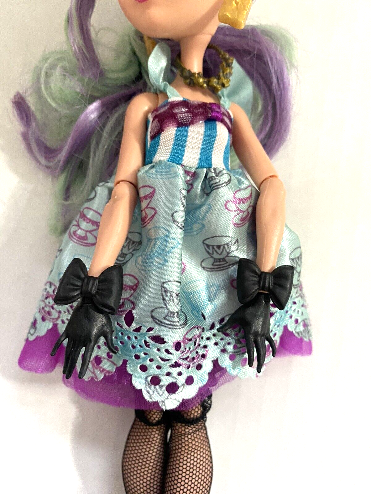 Boneca Ever After High Madeline Hatter - Hat-Tastic Party #monster high