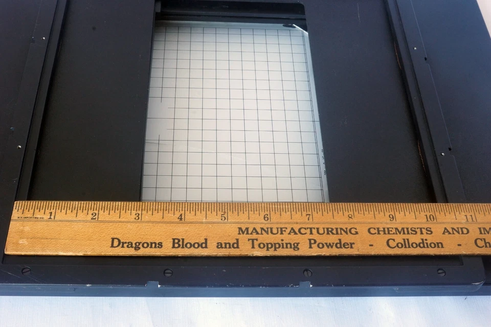 Cambo Legend 8 x 10 Slide Reducing Back to 4.5 x 8" Dividing Back Barely Used - Image 3 of 4