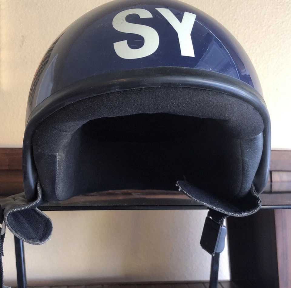 Blue Helmet Duraleu Sweet Years Safe Motocycle Scooter Bike Biker Blue Medium - Image 4 of 4