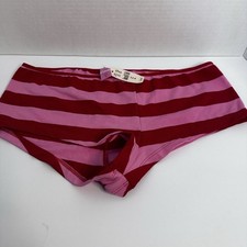 Victoria  s Secret pink boy-short panties M Rare Y2K Red/Pink Stripped NWT