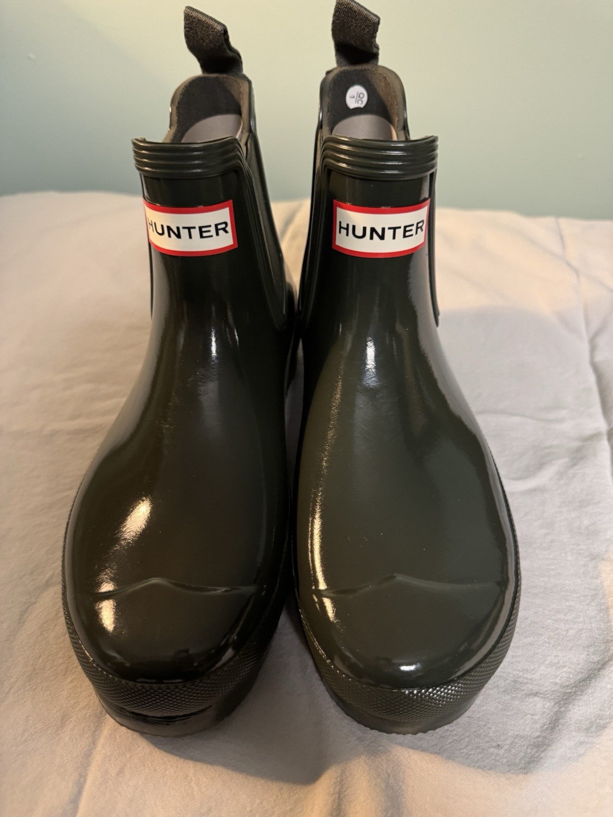 Hunter Women's Gloss Chelsea Green Olive Rain Boots Size 7