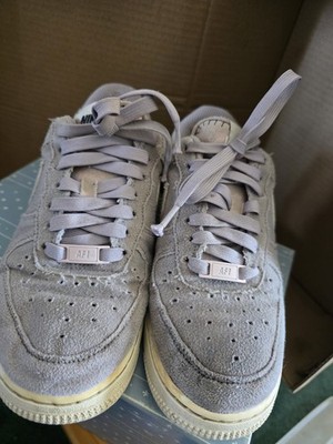ADORABLE Nike Air Force One Purple Butterfly Sneakers Size 5.5 