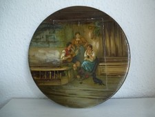 Seltener antiker Zierteller Metallteller, 25 cm, Wandbehang Wirtshaus Szene