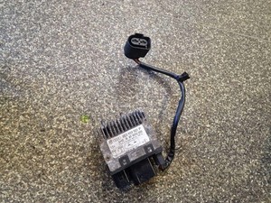 AUDI A4 Avant 8E5, B6 Lüfterrelais 8E0959501P 2.70 Diesel 2007 33866604