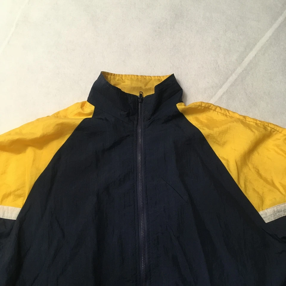 Vintage Hilton Yellow and Blue Jacket CHISM bowling league St. Louis Missouri Foto 4 de 4